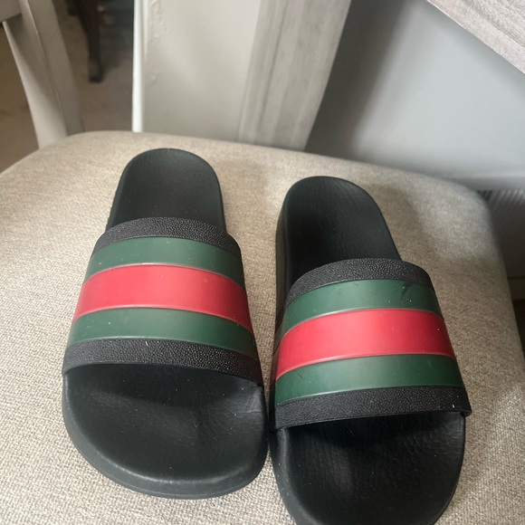 Gucci slides (used) - Picture 2 of 4